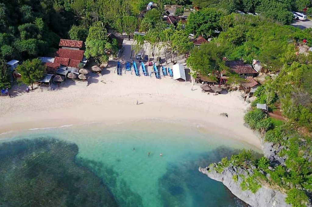 Foto Pantai Ngandong